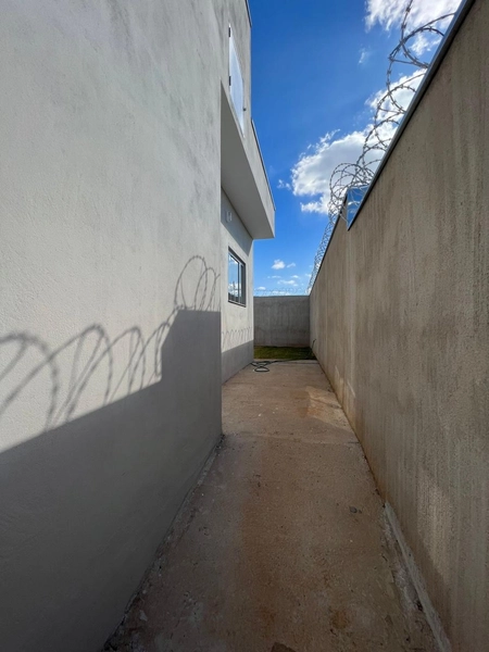 Casa Plana com suíte por 320mil: 16ª foto da galeria de imagens do imóvel