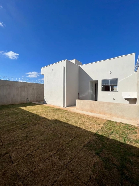 Casa Plana com suíte por 320mil: 15ª foto da galeria de imagens do imóvel