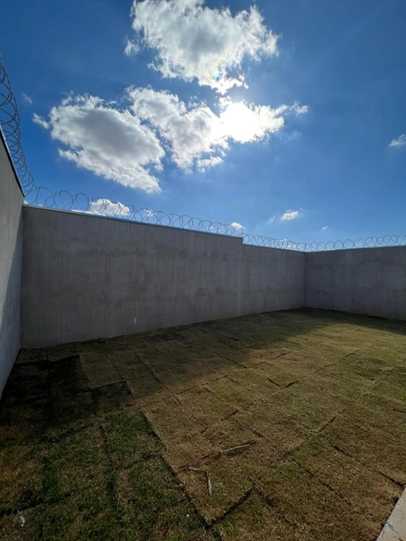 Casa Plana com suíte por 320mil: 14ª foto da galeria de imagens do imóvel