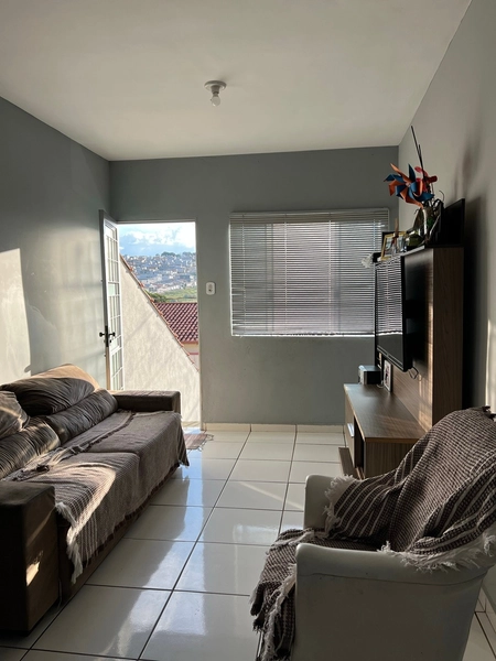 Casa perto do Cefet por 265 mil: 5ª foto da galeria de imagens do imóvel