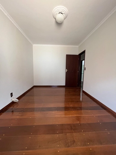 Casa Plana bem próxima ao centro: 22ª foto da galeria de imagens do imóvel
