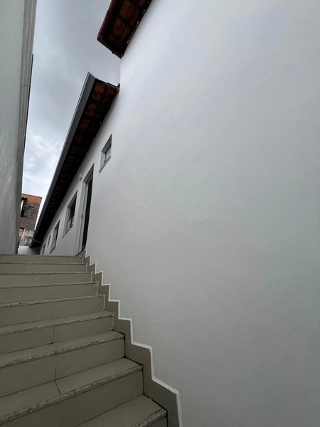 Casa com suíte de 300 por 280 mil: 2ª foto da galeria de imagens do imóvel