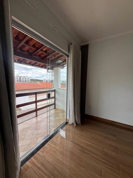 Casa com suíte de 300 por 280 mil: 12ª foto da galeria de imagens do imóvel