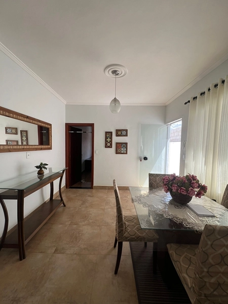 Casa com suíte por 300 mil: 1ª foto da galeria de imagens do imóvel