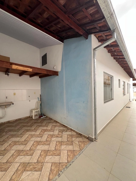 Casa com suíte de 300 por 280 mil: 18ª foto da galeria de imagens do imóvel