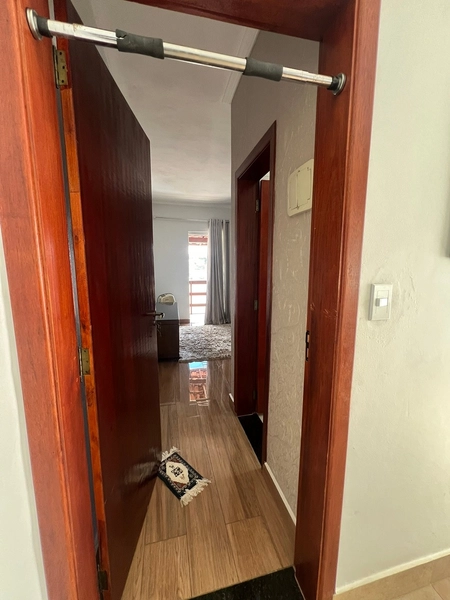 Casa com suíte por 300 mil: 13ª foto da galeria de imagens do imóvel