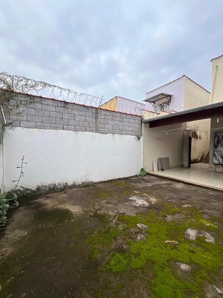 Casa no Jd Andere por 350 mil: 12ª foto da galeria de imagens do imóvel