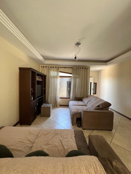 Casa no Bela Vista de 580 mil para 525 mil próxima a Avenida do Contorno: 1ª foto da galeria de imagens do imóvel