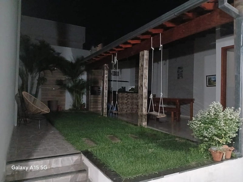 Casa no Porto Real por 750 mil: 1ª foto da galeria de imagens do imóvel