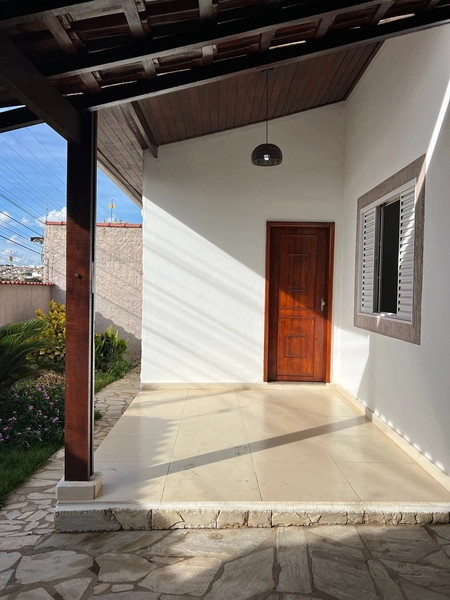 Casa no Rezende de 525 mil por 450 mil: 3ª foto da galeria de imagens do imóvel