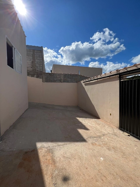 Casa Nova no Alto da Figueira por 280 mil: 1ª foto da galeria de imagens do imóvel