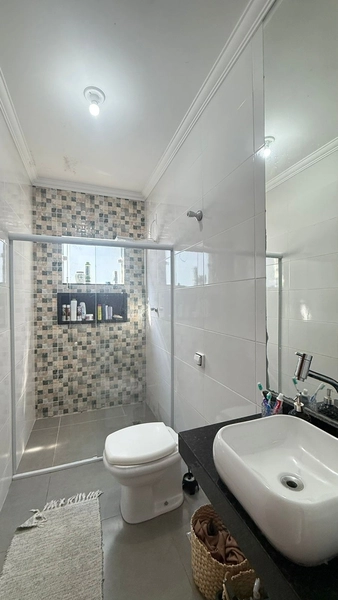 Casa próxima ao shopping por 310 mil: 8ª foto da galeria de imagens do imóvel