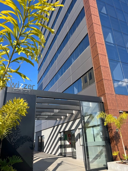 Sala comercial no Wizzer Tower: 2ª foto da galeria de imagens do imóvel