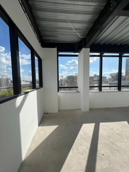 Sala comercial no Wizzer Tower: 11ª foto da galeria de imagens do imóvel