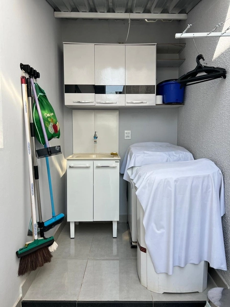 Casa Moderna por 320 mil: 37ª foto da galeria de imagens do imóvel