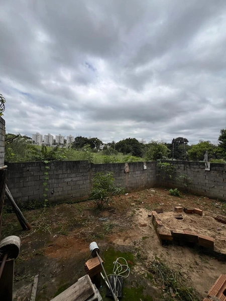 Casa de terreno inteiro por 380 mil: 16ª foto da galeria de imagens do imóvel