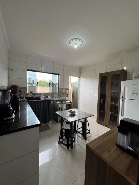 Casa de terreno inteiro por 380 mil: 5ª foto da galeria de imagens do imóvel