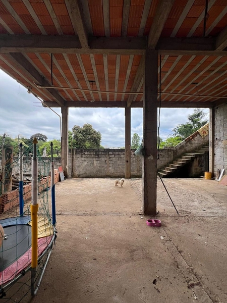 Casa de terreno inteiro por 380 mil: 17ª foto da galeria de imagens do imóvel