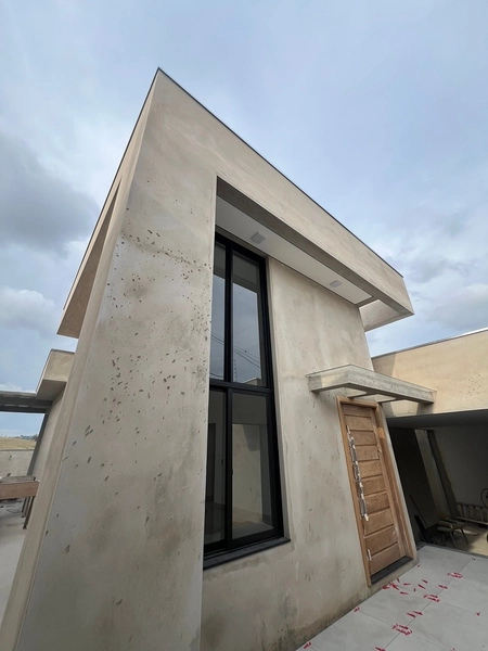 Casa no Porto Real com piscina e 4 dormitórios baixou para 1.200.000,00: 2ª foto da galeria de imagens do imóvel