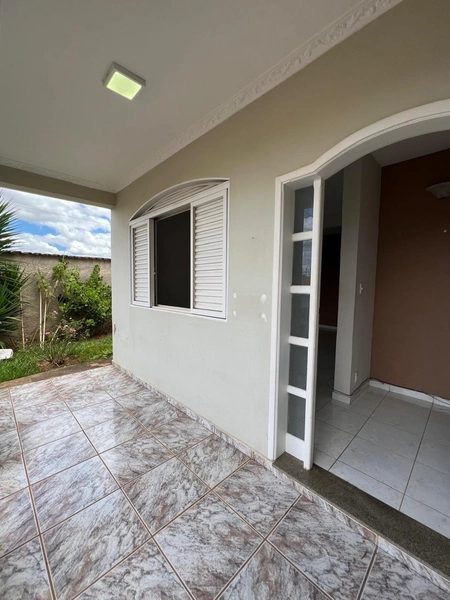 Casa perto do Mart Minas por 450 mil: 4ª foto da galeria de imagens do imóvel