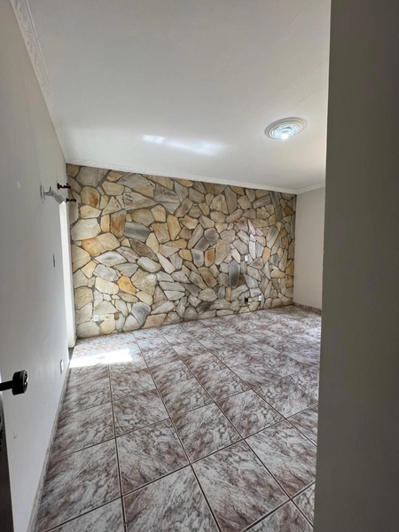 Casa perto do Mart Minas por 450 mil: 9ª foto da galeria de imagens do imóvel
