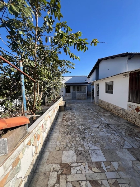 Casa no Urupês de terreno inteiro por 330 mil: 18ª foto da galeria de imagens do imóvel