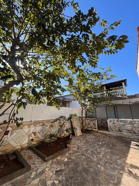 Casa no Urupês de terreno inteiro por 330 mil: 21ª foto da galeria de imagens do imóvel