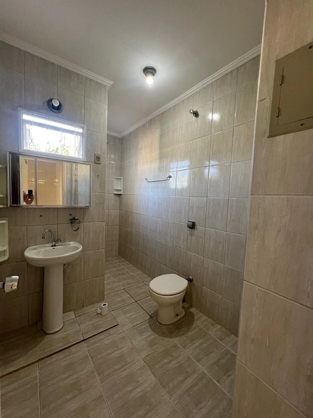 Casa no Urupês de terreno inteiro por 330 mil: 8ª foto da galeria de imagens do imóvel