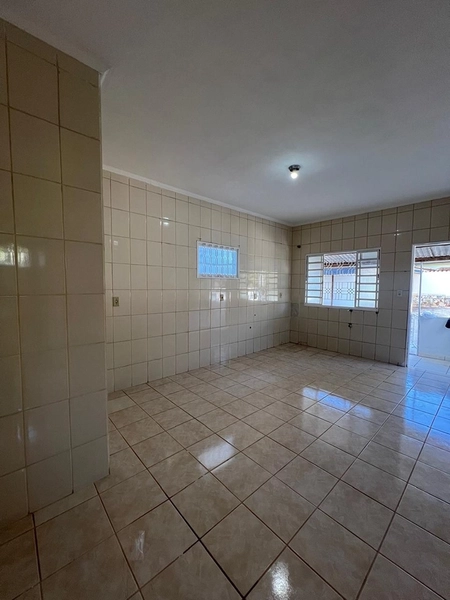 Casa no Urupês de terreno inteiro por 330 mil: 10ª foto da galeria de imagens do imóvel