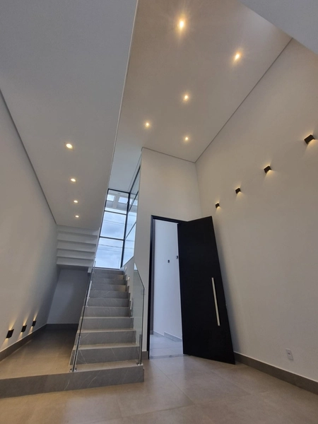 Casa no Treviso próxima a avenida de caminhada no Alto da Vila Paiva: 7ª foto da galeria de imagens do imóvel