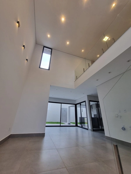 Casa no Treviso próxima a avenida de caminhada no Alto da Vila Paiva: 25ª foto da galeria de imagens do imóvel