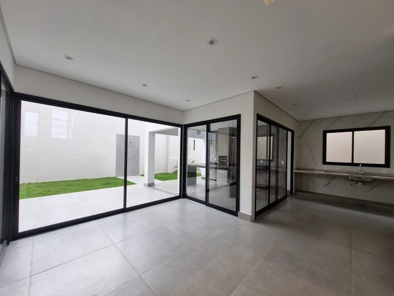 Casa no Treviso próxima a avenida de caminhada no Alto da Vila Paiva: 9ª foto da galeria de imagens do imóvel
