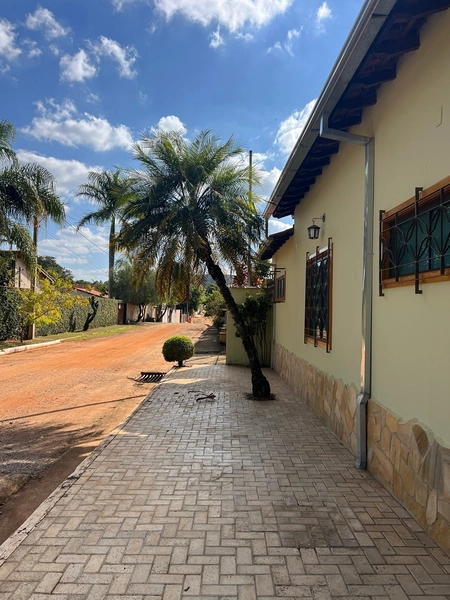Rancho na Ilha do Sol à beira do rio com deck: 2ª foto da galeria de imagens do imóvel