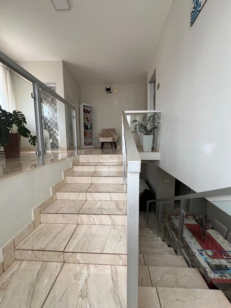 Casa com hidromassagem por 440 mil: 11ª foto da galeria de imagens do imóvel