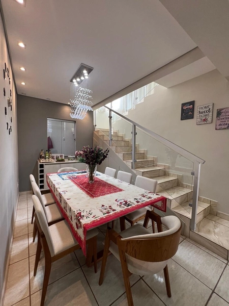 Casa com hidromassagem por 440 mil: 7ª foto da galeria de imagens do imóvel