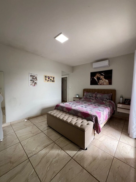 Casa com hidromassagem por 440 mil: 18ª foto da galeria de imagens do imóvel