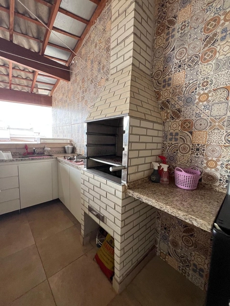 Casa com hidromassagem por 440 mil: 31ª foto da galeria de imagens do imóvel