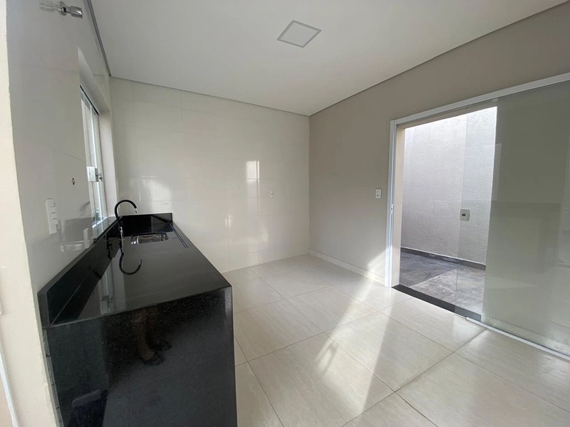 Casa próxima ao centro por 360 mil: 12ª foto da galeria de imagens do imóvel