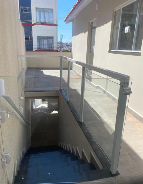 Casa próxima ao centro por 360 mil: 3ª foto da galeria de imagens do imóvel