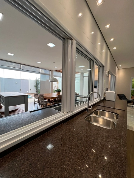 Casa no Pinheiros com 3 suítes, espaço gourmet com Piscina: 36ª foto da galeria de imagens do imóvel