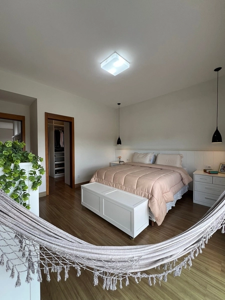 Casa no Pinheiros com 3 suítes, espaço gourmet com Piscina: 17ª foto da galeria de imagens do imóvel