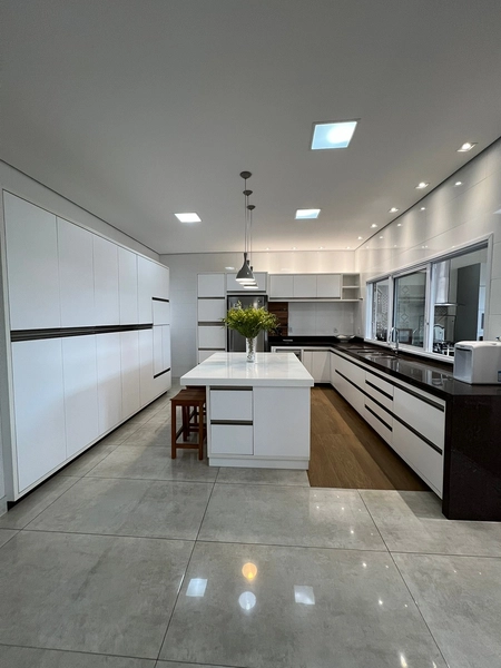 Casa no Pinheiros com 3 suítes, espaço gourmet com Piscina: 30ª foto da galeria de imagens do imóvel