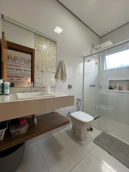 Casa no Pinheiros com 3 suítes, espaço gourmet com Piscina: 9ª foto da galeria de imagens do imóvel