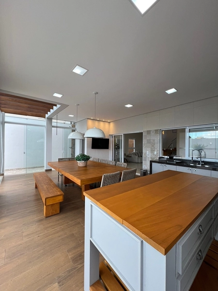 Casa no Pinheiros com 3 suítes, espaço gourmet com Piscina: 43ª foto da galeria de imagens do imóvel