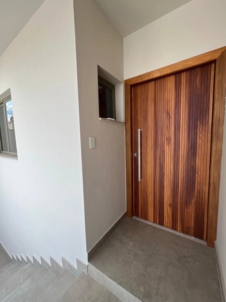 Casa Plana com Piscina e 3 suítes: 5ª foto da galeria de imagens do imóvel