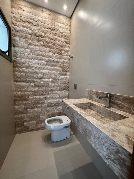 Casa Plana com Piscina e 3 suítes: 8ª foto da galeria de imagens do imóvel