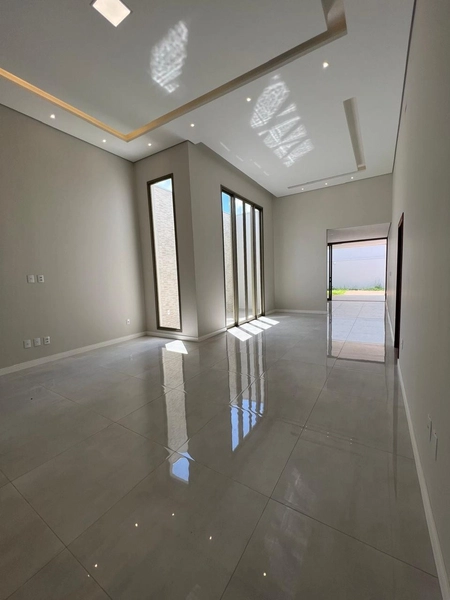 Casa Plana com Piscina e 3 suítes: 10ª foto da galeria de imagens do imóvel