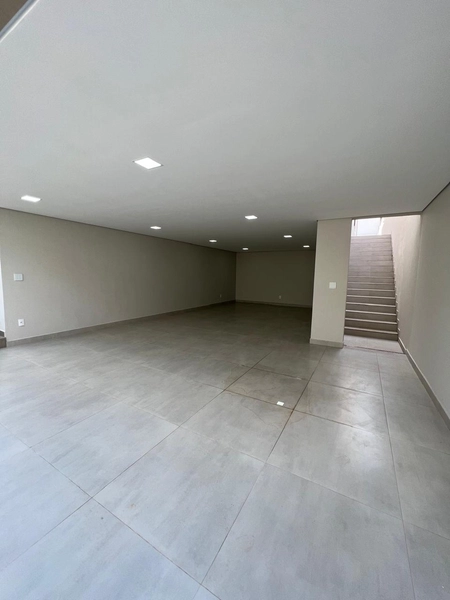 Casa Plana com Piscina e 3 suítes: 39ª foto da galeria de imagens do imóvel