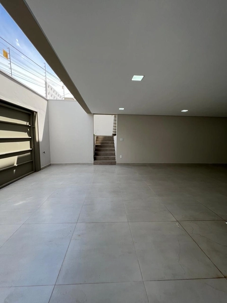 Casa Plana com Piscina e 3 suítes: 38ª foto da galeria de imagens do imóvel