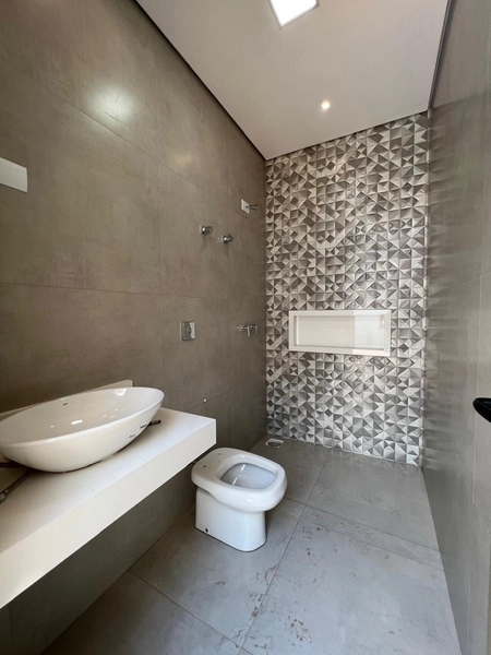 Casa Plana com Piscina e 3 suítes: 21ª foto da galeria de imagens do imóvel